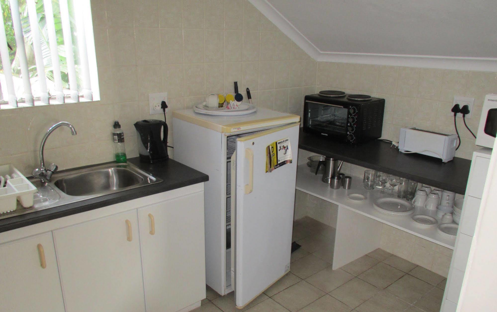 Clouds Guest House Durbanville Εξωτερικό φωτογραφία
