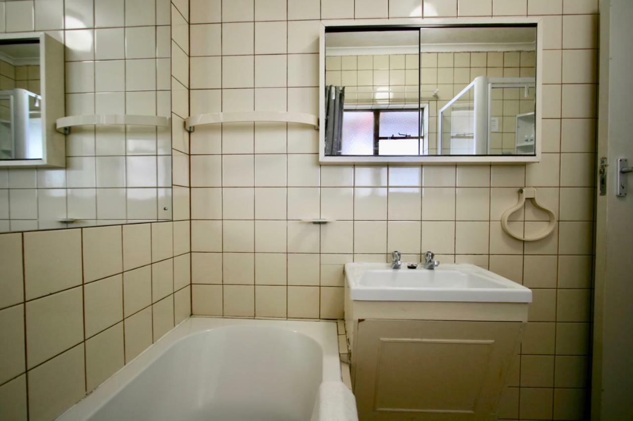 Clouds Guest House Durbanville Εξωτερικό φωτογραφία